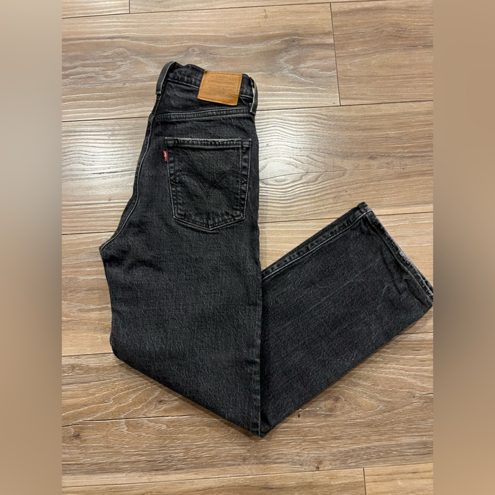 Levi's Ribcage Straight Ankle Jeans size 24